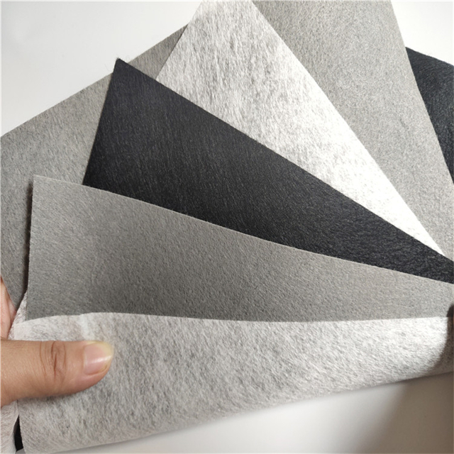 Tissu non tissé à l'aiguille à aiguille polyvalente pour un rembourrage de meubles