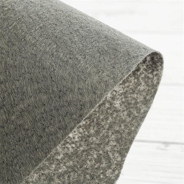 Tissu non doubl&eacute; 