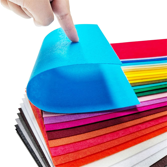 Rouleau de feutre de couleur rigide pour l'artisanat Patchwork non tissé Couture de bricolage